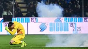 湖人120-114灰熊3喜1忧！双核默契搭配，艾顿终觉醒，替补没法看